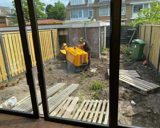 images/-bomenrooien/amstelveen-stronk-verwijderen/verwijderen-van-stronken-in-de-achtertuin-amsterdam-diemen-haarlem-530x424-e21