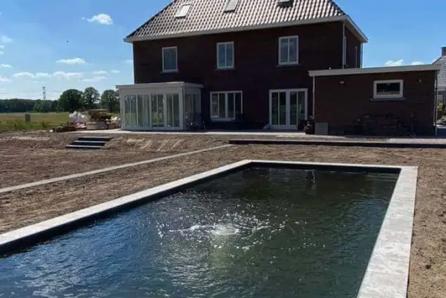 images/-zwemvijvers/02-de-heldere-zwemvijver-635x424-08b