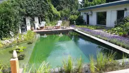 images/-zwemvijvers/06-een-zwembad-in-je-tuin-zwemvijver-257x145-18f