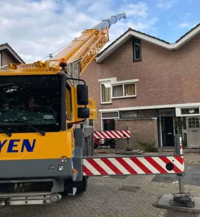 images/0000nieuws/2020/9-18-bomen-rooien-nieuwegein/nieuwegein-verwijderen-van-bomen-welke-hoveniers-bedrijf-kap-bomen-utrecht3-390x424-752