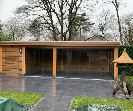 images/0000nieuws/2020/daniel-rijen/tuinoverkapping-douglas-met-loopdeuren-van-glas-kaatsheuvel-510x424-c59