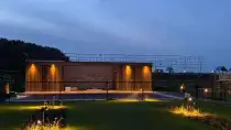 images/0000nieuws/2020/rode-esdoorn-met-sfeer-verlichting-1-210x118-517