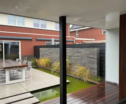 images/0000nieuws/2020/tuinoverkapping-tilburg/luxe-tuin-overkapping-strak-en-modern-tuinaanleg-vakman-hovenier-oisterwijk-510x424-346