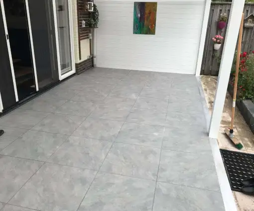 images/0000nieuws/2020/zeewolde-flagstone/voegwerk-kermiasche-tegels-eindhoven-510x424-996