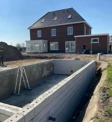 images/0000nieuws/2020/zwemvijver-aanleggen-eindhoven/zwemvjver-aanleggen-eindhoven-polyesteren-14-390x424-297