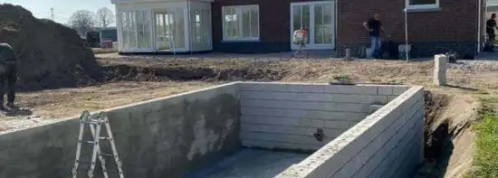 images/0000nieuws/2020/zwemvijver-aanleggen-eindhoven/zwemvjver-aanleggen-eindhoven-polyesteren-14-550x197-967