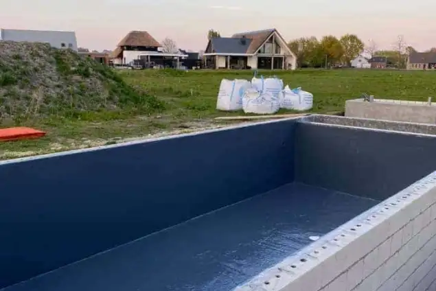 images/0000nieuws/2020/zwemvijver-aanleggen-eindhoven/zwemvjver-aanleggen-eindhoven-polyesteren-5-635x424-848