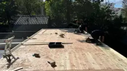 images/0000nieuws/2022/10-tuin-aanleggen-berkel-enschot/tuinoverkapping-plaatsen-douglas-hout-berkel-enschot1-257x145-e0f