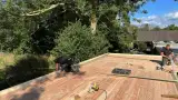 images/0000nieuws/2022/10-tuin-aanleggen-berkel-enschot/tuinoverkapping-plaatsen-douglas-hout-berkel-enschot3-160x90-b24