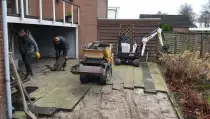 images/0000nieuws/2022/17-2-flagtone-s-gravendeel/flagstone-leggen-welke-ondergrond-toepassen-en-zetbedrijf-flagstone-rotterdam-210x119-0e5
