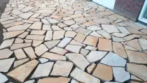 images/0000nieuws/2022/20-flagstone-leggen-udenhout/flagstone-yellow-brazil-udenhout-leggen-in-de-tuin-210x119-72b
