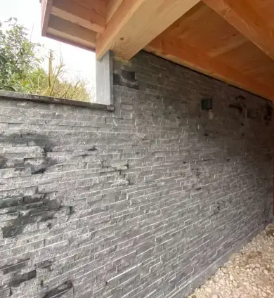 images/0000nieuws/2022/24-1-ellen/overkapping-kopen-van-douglas-hout-voorbeelden-moderen-luxe-desing-tuinoverkapping-kopen-breda-390x424-1bc