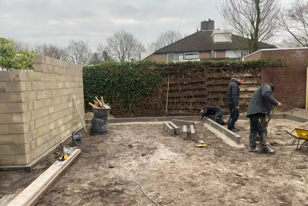 images/0000nieuws/2022/luxe-tuinoverkapping-maken-kaatsheuvel-tilburg-635x424-dd5