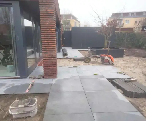 images/0000nieuws/2023/1-pim-noodermeer-amstelveen/moderne-luxe-tuin-aanleggen-amstelveen-rotterdam-breda4-510x424-d3f