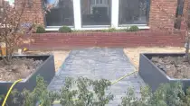 images/0000nieuws/2023/1-pim-noodermeer-amstelveen/tuin-aanleggen-amstelveen-keramische-tegels1-210x118-e00