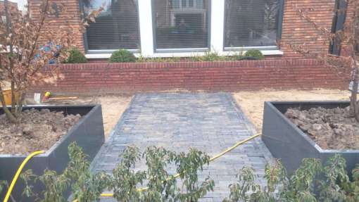 images/0000nieuws/2023/1-pim-noodermeer-amstelveen/tuin-aanleggen-amstelveen-keramische-tegels1-510x287-a32