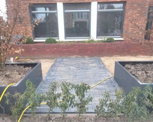 images/0000nieuws/2023/1-pim-noodermeer-amstelveen/tuin-aanleggen-amstelveen-keramische-tegels1-530x424-2b9
