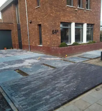 images/0000nieuws/2023/1-pim-noodermeer-amstelveen/tuinaanleggen-amstelveen-hoveniers-bedrijf-2-390x424-0be