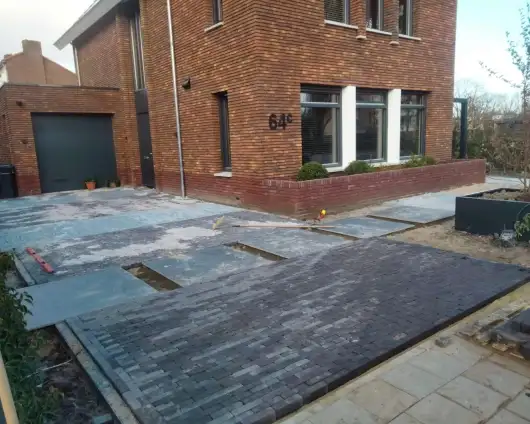 images/0000nieuws/2023/1-pim-noodermeer-amstelveen/tuinaanleggen-amstelveen-hoveniers-bedrijf-2-530x424-323
