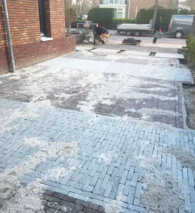 images/0000nieuws/2023/1-pim-noodermeer-amstelveen/tuinaanleggen-amstelveen-hoveniers-bedrijf-4-390x424-5e1