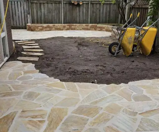images/0000nieuws/2023/10-flagstone-terras-aanleggen-eindhoven/flagstone-leggen-terras-yellow-brasil-eindhoven-510x424-ab3