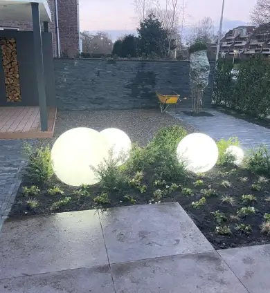 images/0000nieuws/2023/5-tuin-aanleggen-pim-noordermeer/breda-tuin-aanleggen1-390x424-40d