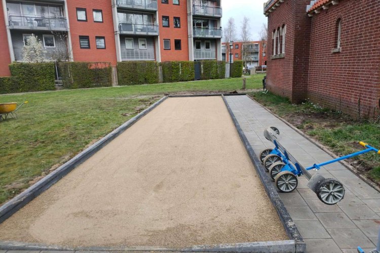 images/0000nieuws/2024/1-jou-de-boule-baan/jeu-de-boules-aanleggen-welke-kosten-breda1-750x500-7ae