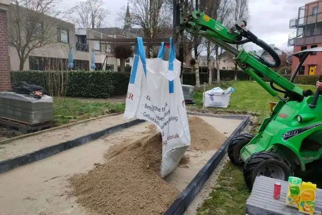 images/0000nieuws/2024/1-jou-de-boule-baan/jeu-de-boules-aanleggen-welke-kosten-breda11-635x424-93d