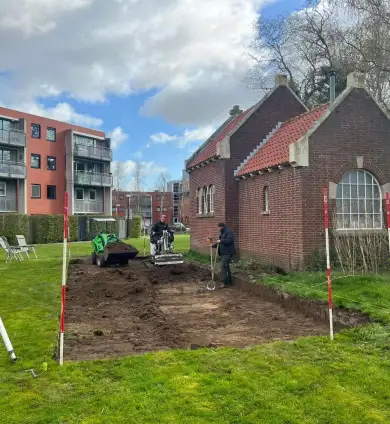 images/0000nieuws/2024/1-jou-de-boule-baan/jeu-de-boules-aanleggen-welke-kosten-breda4-390x424-1cc