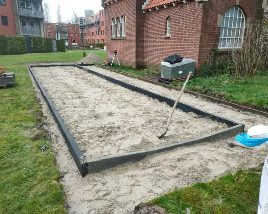 images/0000nieuws/2024/1-jou-de-boule-baan/jeu-de-boules-aanleggen-welke-kosten-breda5-530x424-92e