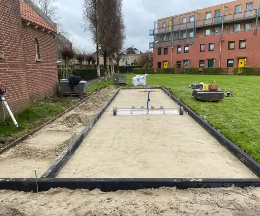 images/0000nieuws/2024/1-jou-de-boule-baan/jeu-de-boules-aanleggen-welke-kosten-breda8-510x424-945