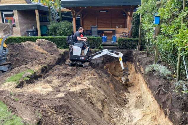 zwemvijver aanleggen Dorst <gemeente Oosterhout>