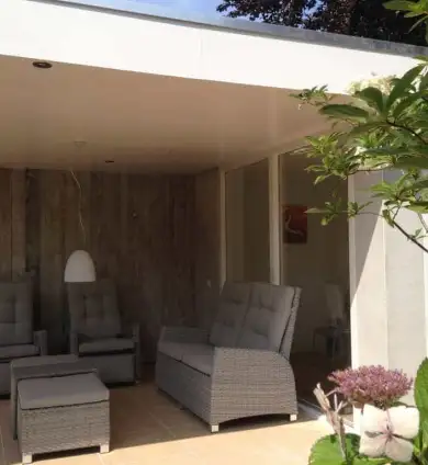 images/001-tuinaanleg-ettenleur/002gerrit-de-jong/Den-bosch-moderne-luxe-tuinhuizen-058-390x424-76c