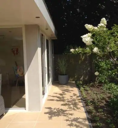 images/001-tuinaanleg-ettenleur/002gerrit-de-jong/Oisterwijk-moderne-luxe-tuinhuizen-050-390x424-7ad