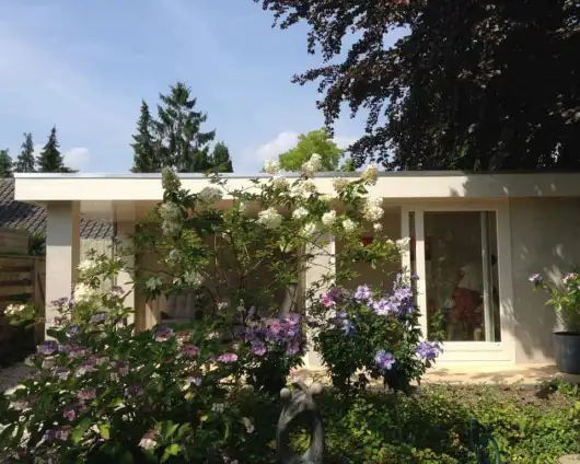 images/001-tuinaanleg-ettenleur/002gerrit-de-jong/Veldhoven-moderne-luxe-tuinhuizen-062-530x424-e22