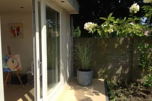images/001-tuinaanleg-ettenleur/002gerrit-de-jong/Waalwijk-moderne-luxe-tuinhuizen-057-635x424-9ce
