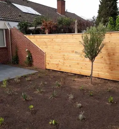 images/001-tuinaanleg-ettenleur/angelo-tuinoverkapping/Douglas-tuinoverkapping-Berkeln-Enschot-390x424-7ca