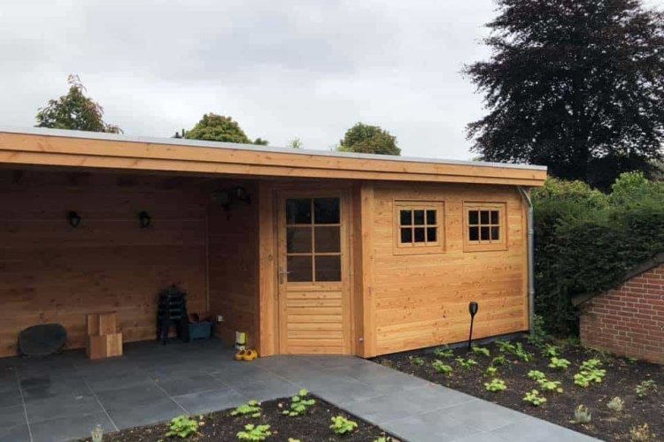 images/001-tuinaanleg-ettenleur/angelo-tuinoverkapping/Maatwerk-douglas-tuin-overkapping-rijen-750x500-95c