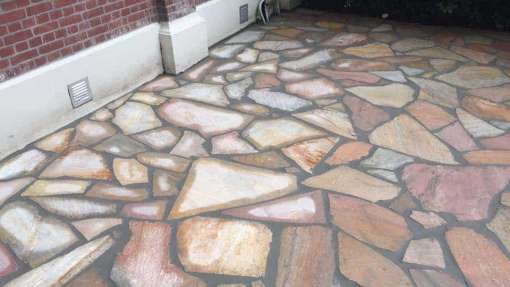 Flagstone vloer leggen