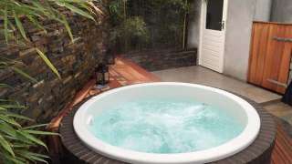 hottube wellness tuin aanleggen