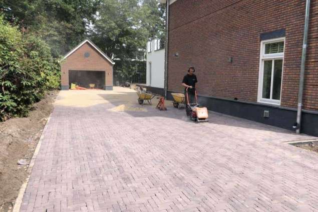 Aanleggen tuin in Waalre 