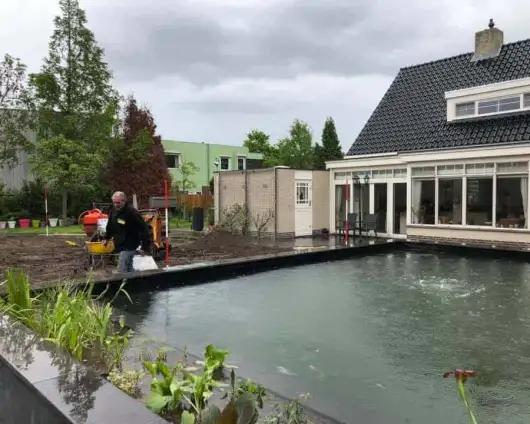 images/001-tuinaanleg-ettenleur/koivijver/zwemvijver-voorbeelden-530x424-b5b