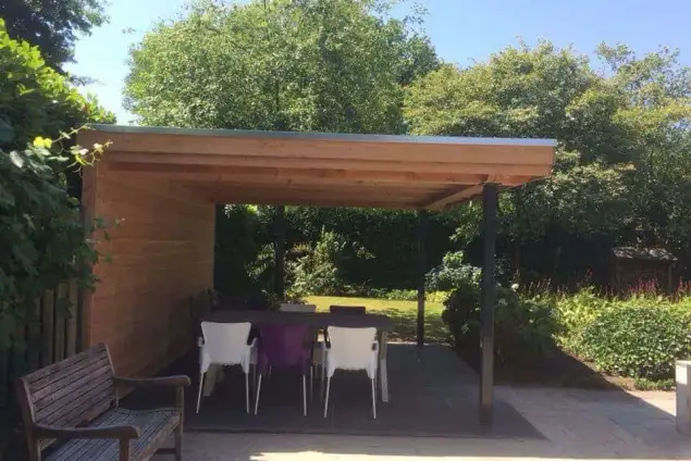 images/001-tuinaanleg-ettenleur/lies-sintmichelgestel/Douglas-tuinoverkapping-Vught-635x424-9f7