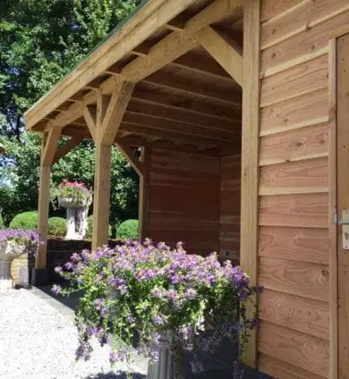images/001-tuinaanleg-ettenleur/maatwerk-tuinoverkapping/7-tuinoverkapping--douglashout-Breda-390x424-378
