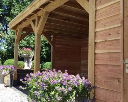 images/001-tuinaanleg-ettenleur/maatwerk-tuinoverkapping/7-tuinoverkapping--douglashout-Breda-530x424-794