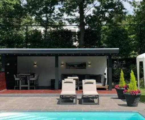 images/001-tuinaanleg-ettenleur/poolhouse-2-juli-2019/poolhouse-bij-zwembad-luxe-welke-bedrijf-kan-het-maken-510x424-16f