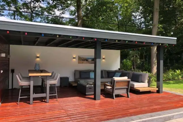 images/001-tuinaanleg-ettenleur/poolhouse-2-juli-2019/welke-bedrijf--maakt-tuinoverkapping-op-maat-Eindhovne-waalre-635x424-a73