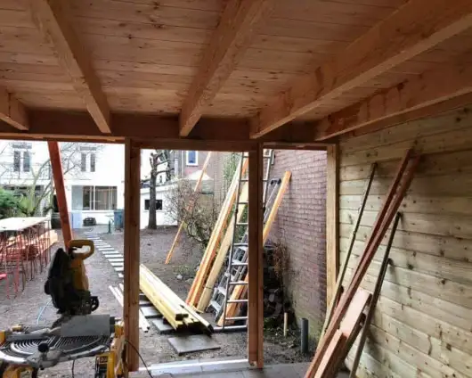 images/001-tuinaanleg-ettenleur/tuinschuur-oss/Maatwerk-tuinschuur-maken-douglashout-530x424-166