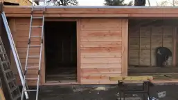 images/001-tuinaanleg-ettenleur/tuinschuur-oss/maatwerk-tuinschuur-potdeksel-planken-257x145-e1b