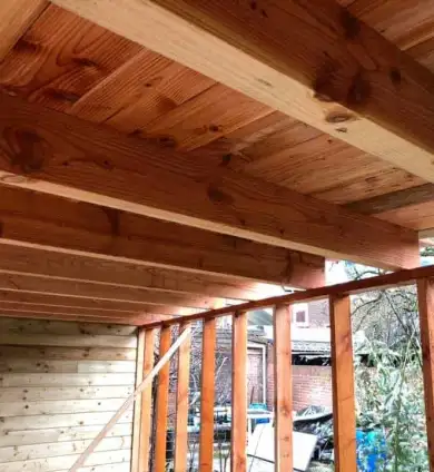 images/001-tuinaanleg-ettenleur/tuinschuur-oss/maken-tuinschuur-schuur-douglas-hout-maatwerk--oss-390x424-b1f